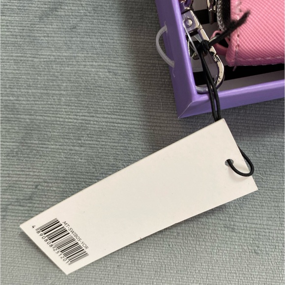 NWT Mark Tetro wristlet wallet in box. Pink wallet with yorkie.6“ x 4.5“ x 1.5“. - Picture 9 of 16